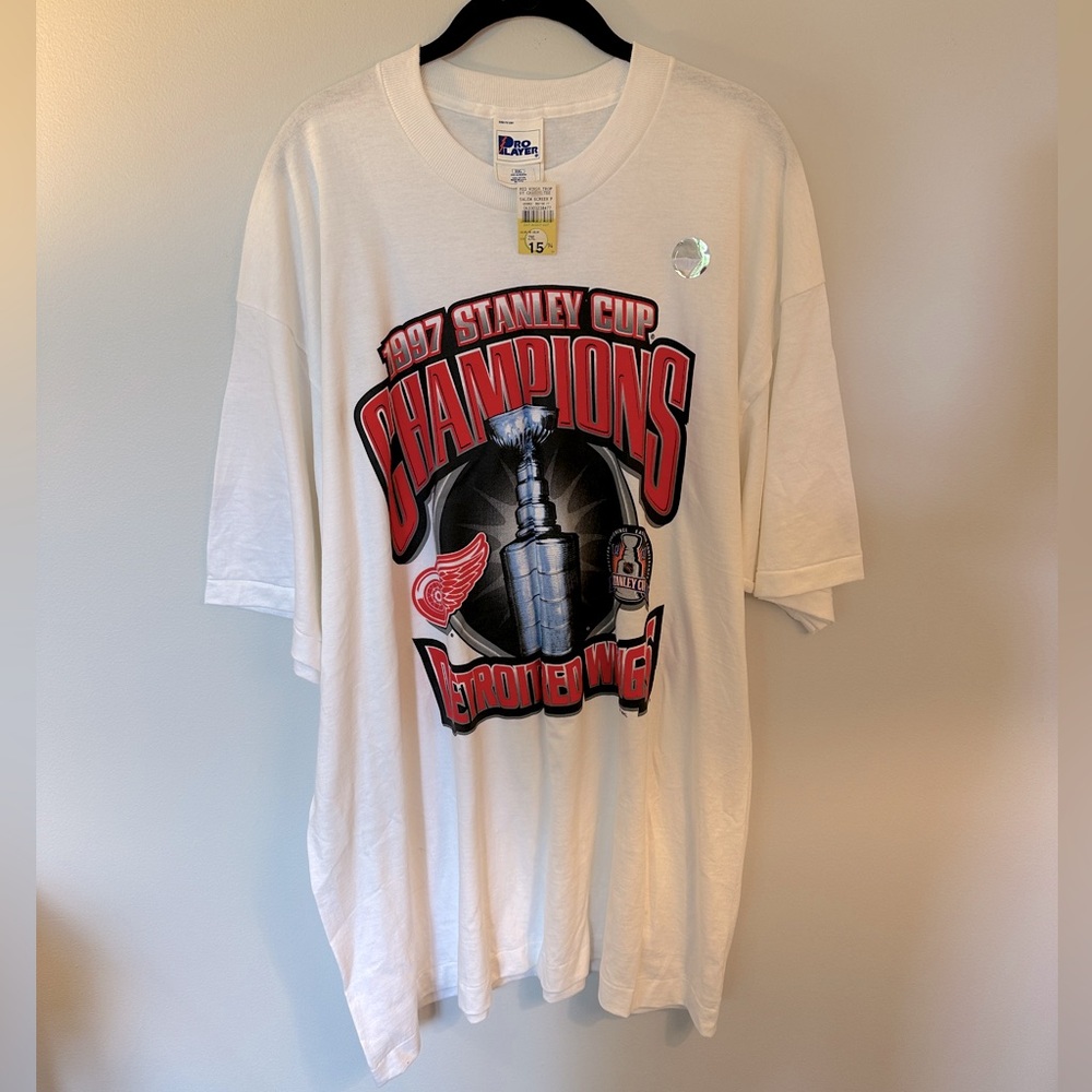 NWT Rare 1997 Detroit Red Wings Stanley Cup Champions T-Shirt - Men’s 2XL